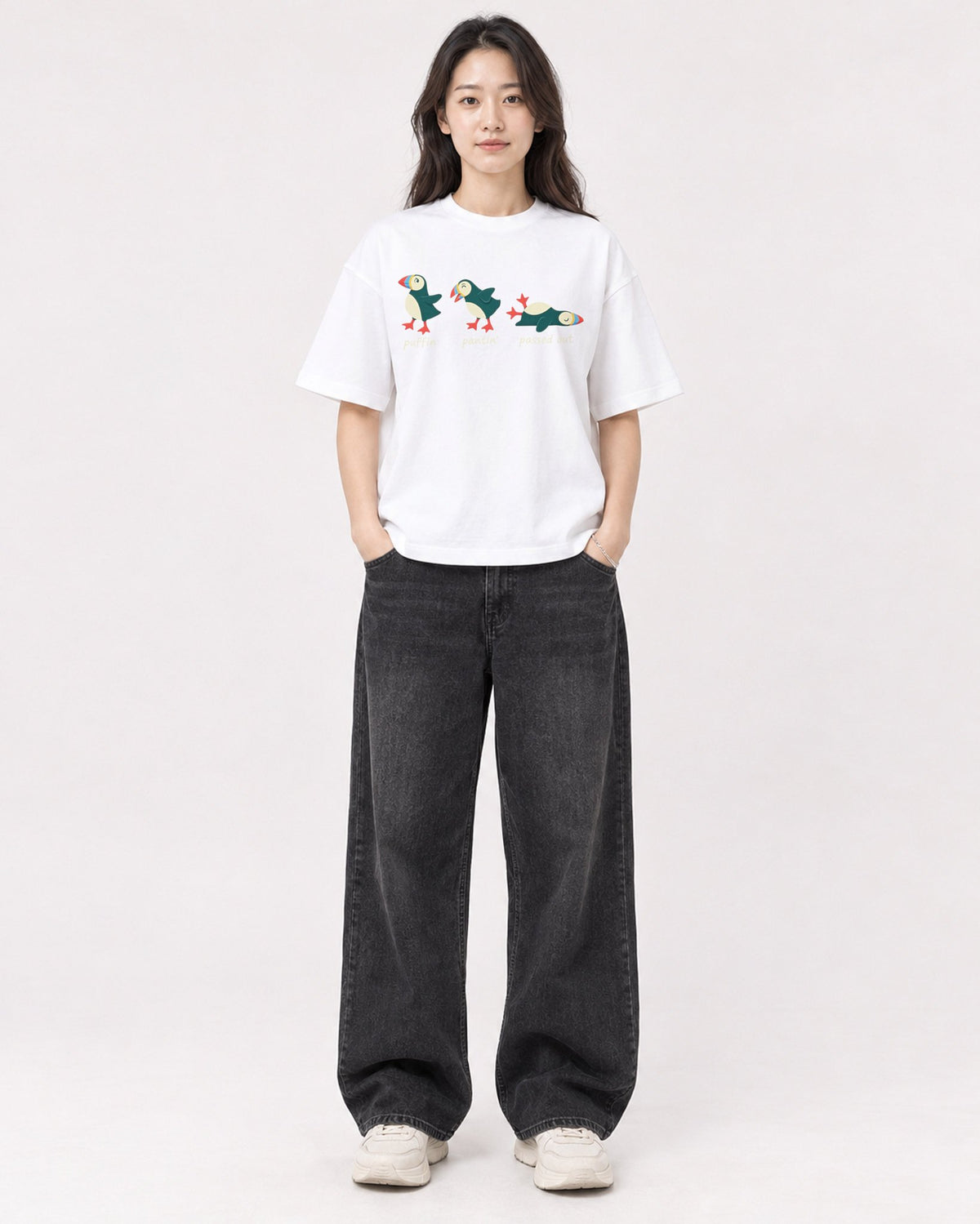 Mockup Boxy Heavyweight Tee White female full-body 03