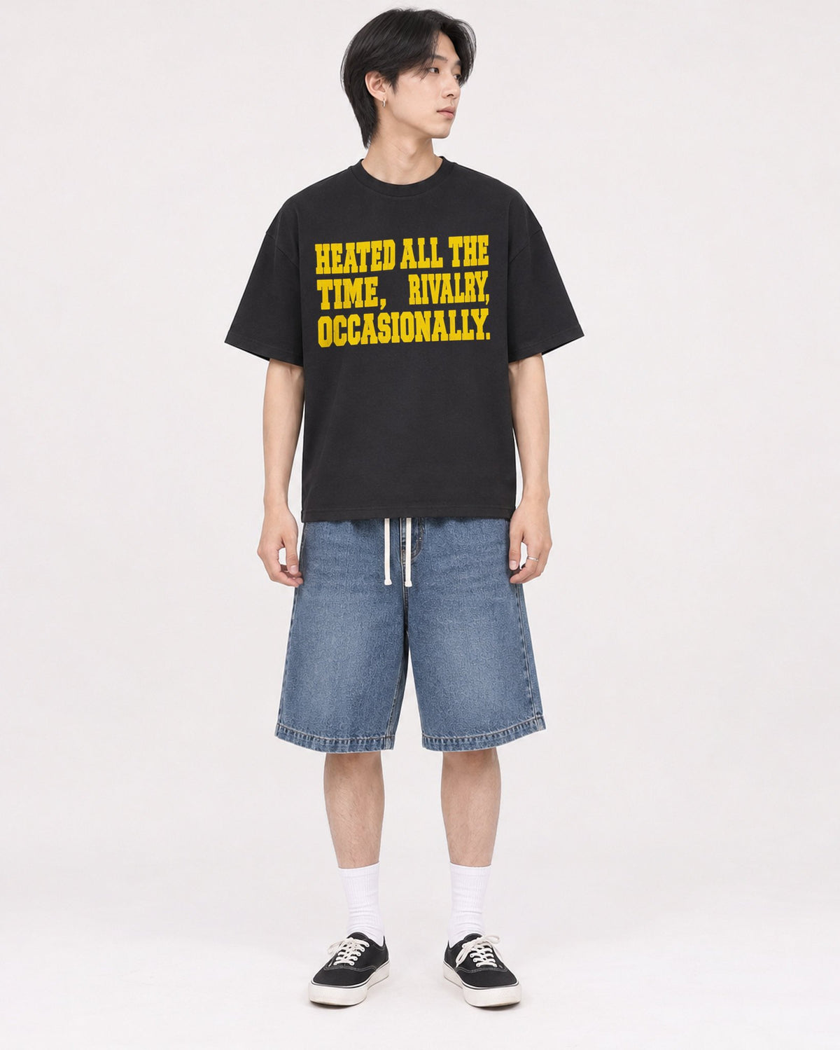 Mockup Boxy Heavyweight Tee Black male full-body 11
