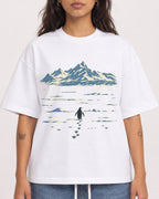 Mockup Boxy Heavyweight Tee White female close-up 06