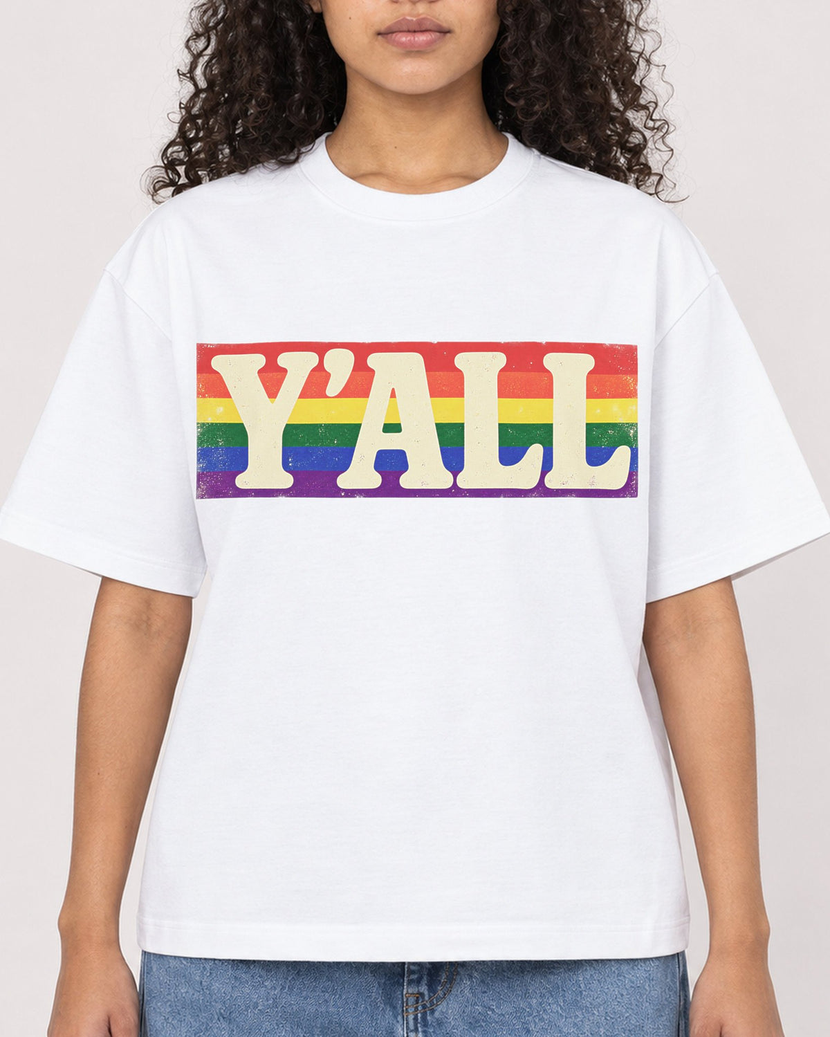 Mockup Boxy Heavyweight Tee White female close-up 10