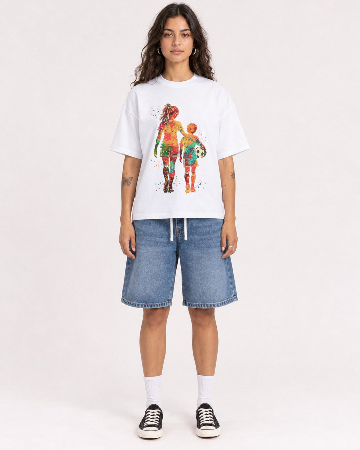 Mockup Boxy Heavyweight Tee White female full-body 06