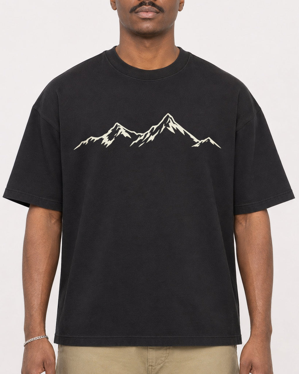 Mockup Boxy Heavyweight Tee Black male close-up 44