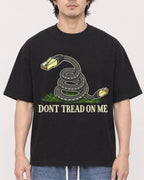 Mockup Boxy Heavyweight Tee Black male close-up 03