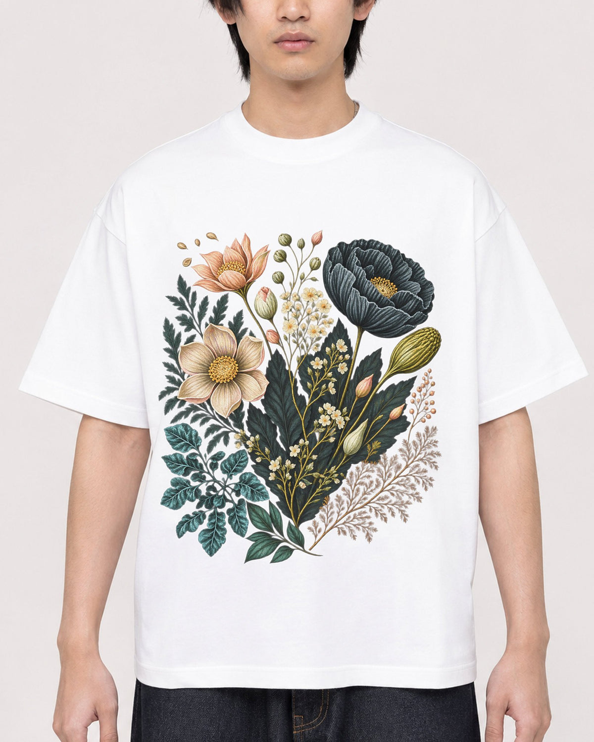 Mockup Boxy Heavyweight Tee White male close-up 11
