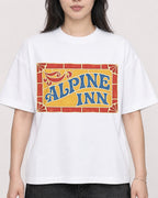 Mockup Boxy Heavyweight Tee White female close-up 13