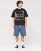 Mockup Boxy Heavyweight Tee Black male full-body 03