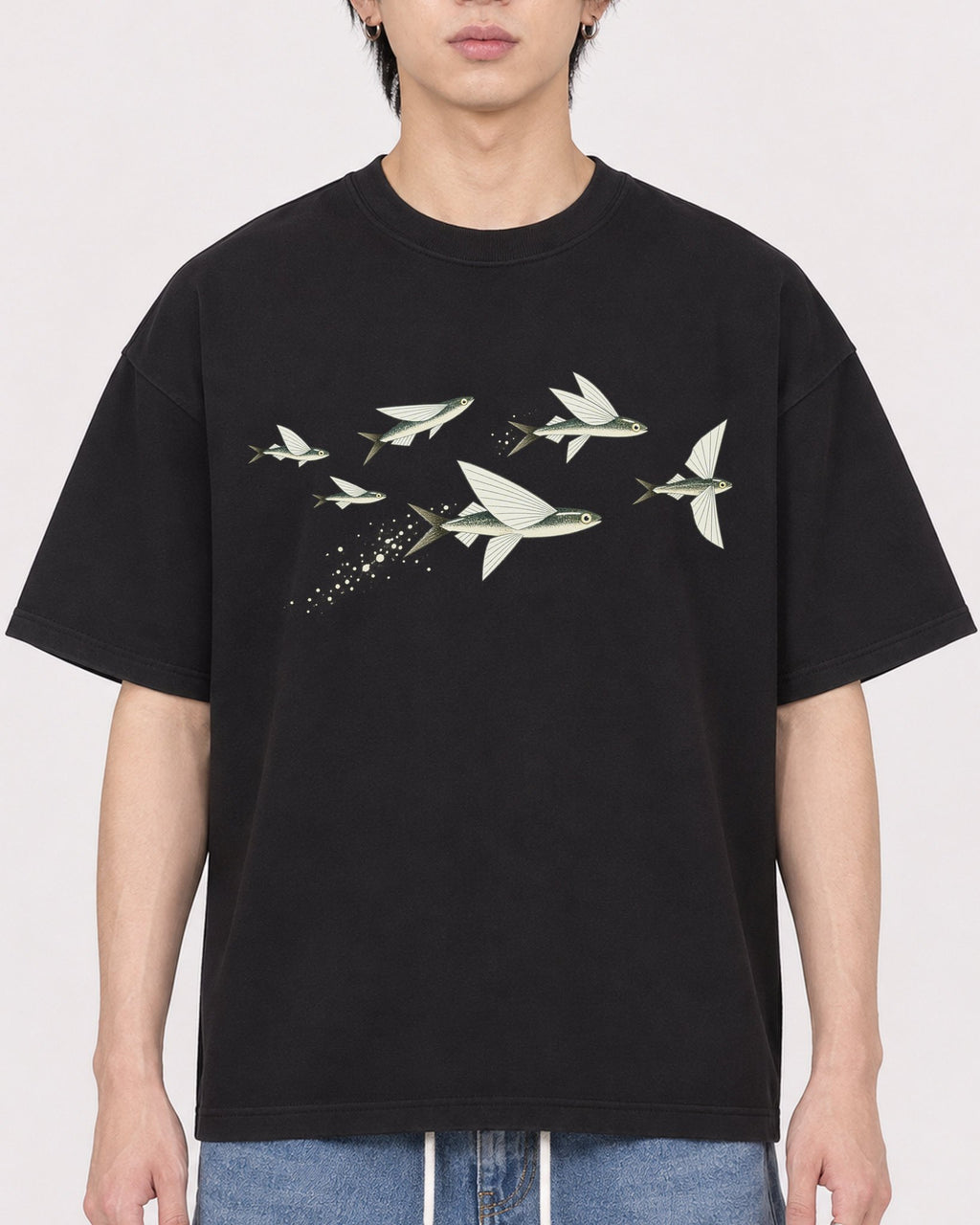 Mockup Boxy Heavyweight Tee Black male close-up 11