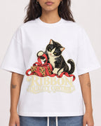 Mockup Boxy Heavyweight Tee White female close-up 06