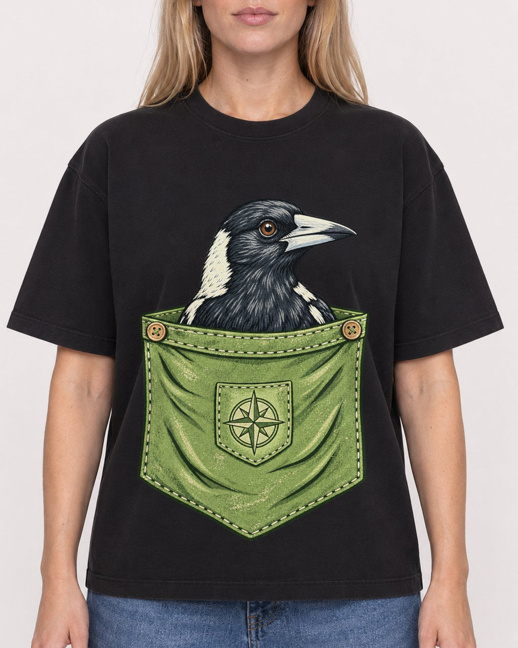 Mockup Boxy Heavyweight Tee Black female close-up 08
