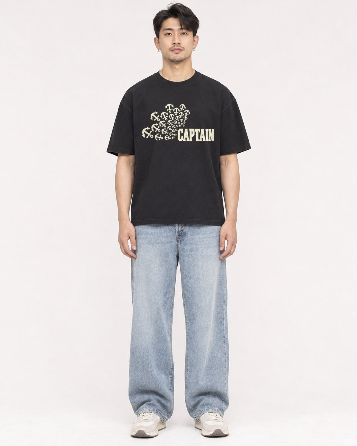 Mockup Boxy Heavyweight Tee Black male full-body 13