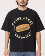 Mockup Boxy Heavyweight Tee Black male close-up 22