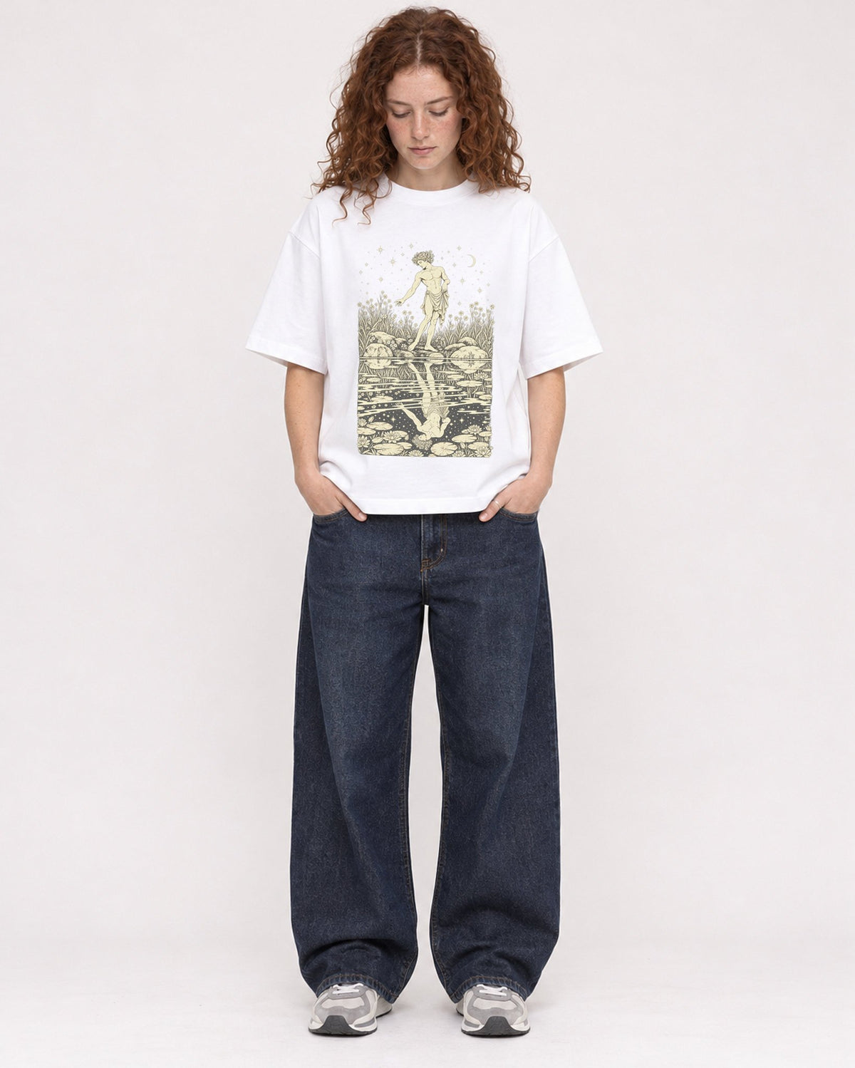 Mockup Boxy Heavyweight Tee White female full-body 09