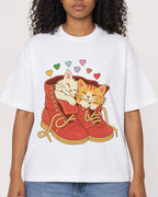 Mockup Boxy Heavyweight Tee White female close-up 05