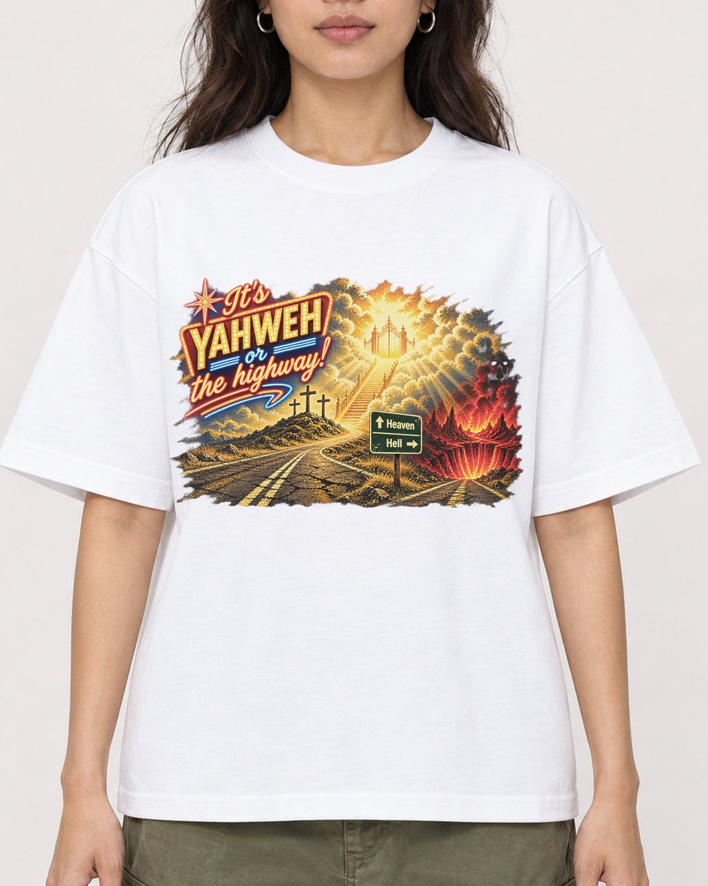 Mockup Boxy Heavyweight Tee White female close-up 02