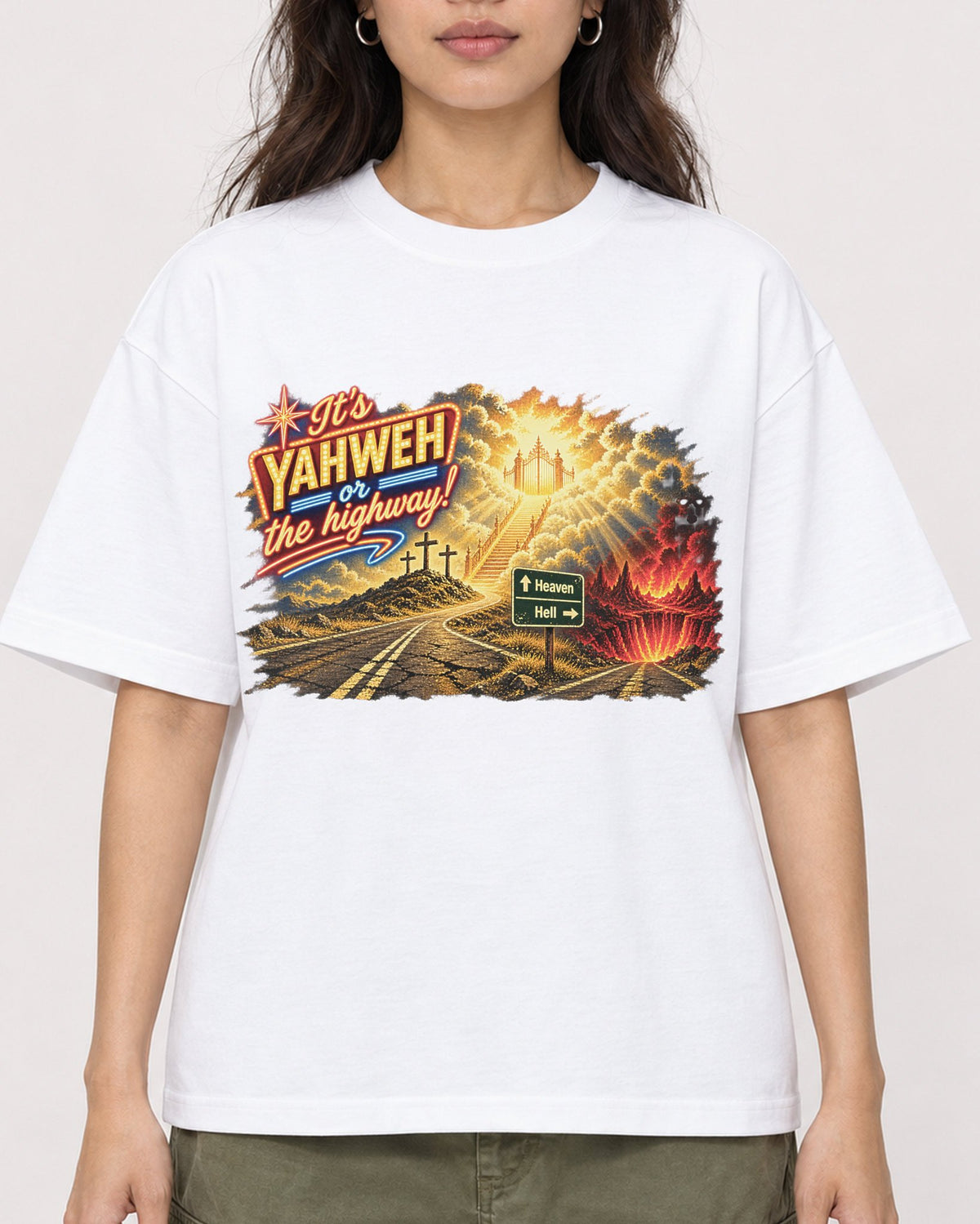 Mockup Boxy Heavyweight Tee White female close-up 02