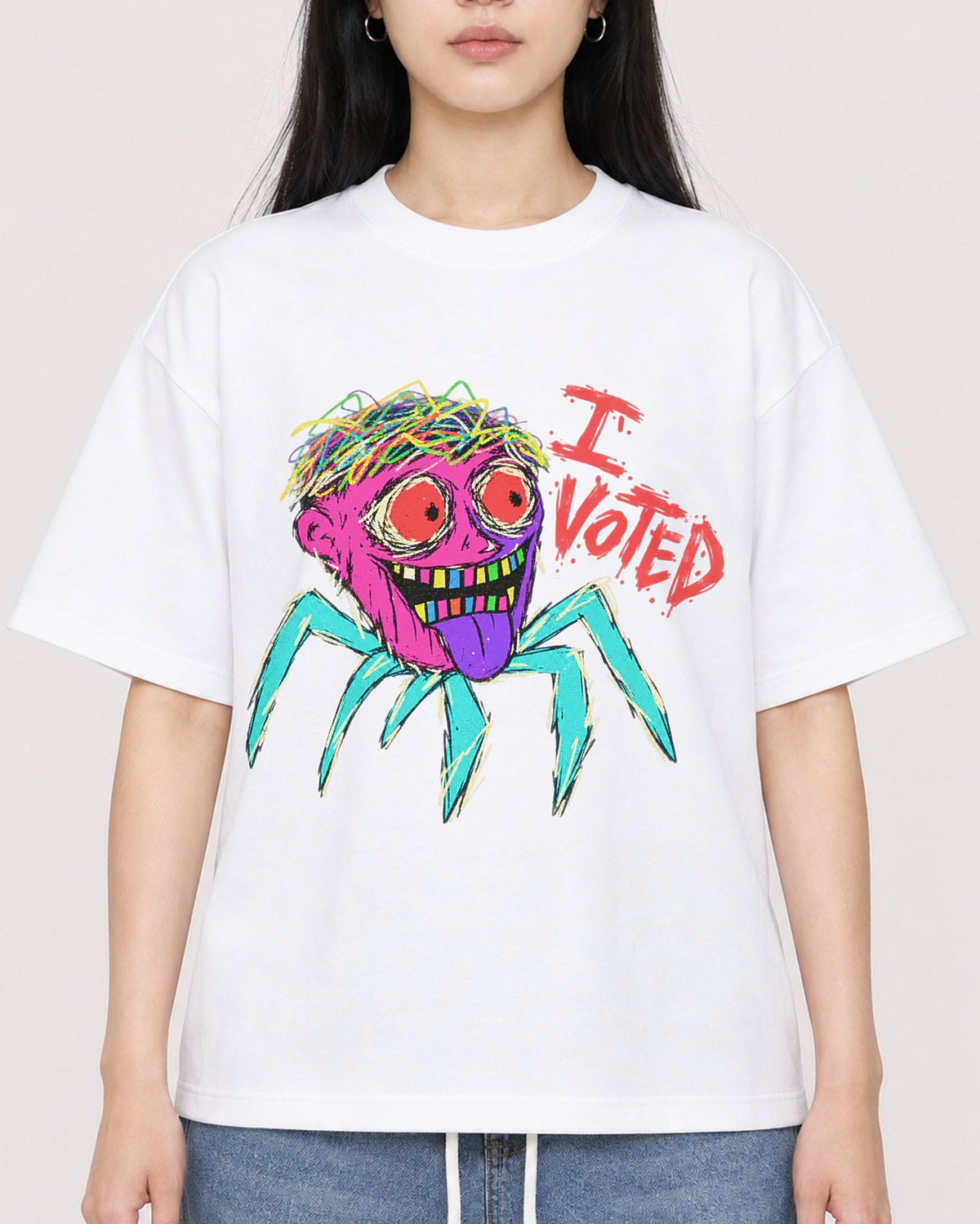 Mockup Boxy Heavyweight Tee White female close-up 01