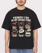 Mockup Boxy Heavyweight Tee Black male close-up 02