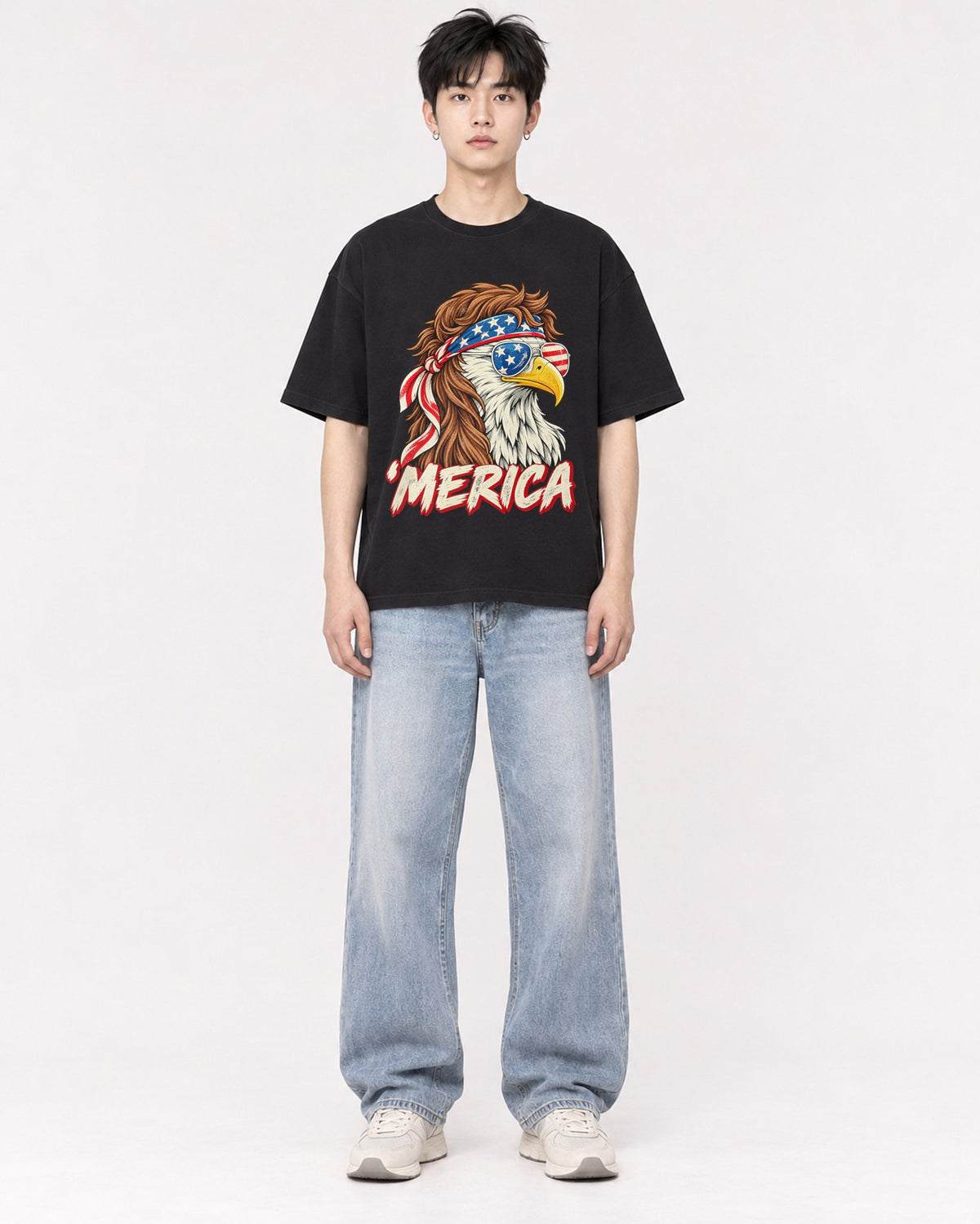 Mockup Boxy Heavyweight Tee Black male full-body 01