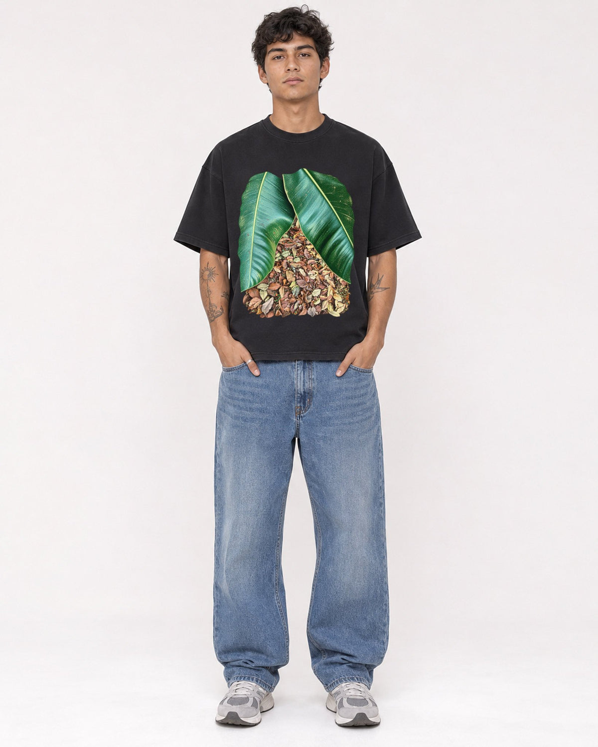 Mockup Boxy Heavyweight Tee Black male full-body 06