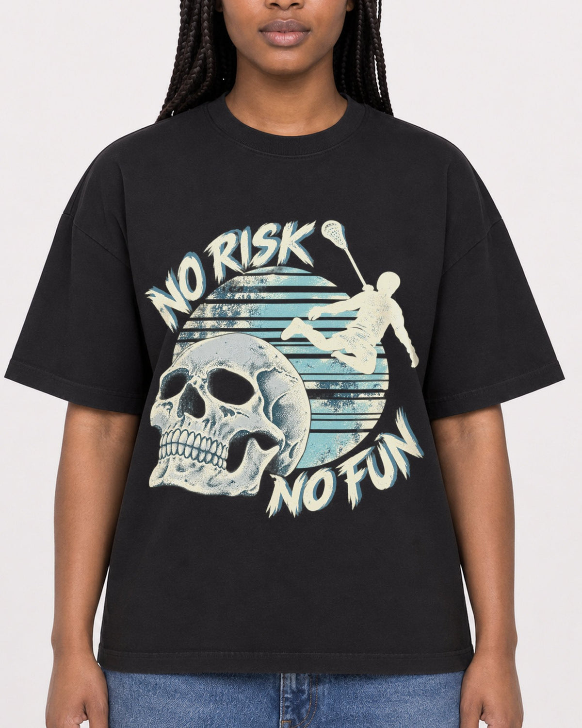 Mockup Boxy Heavyweight Tee Black female close-up 04