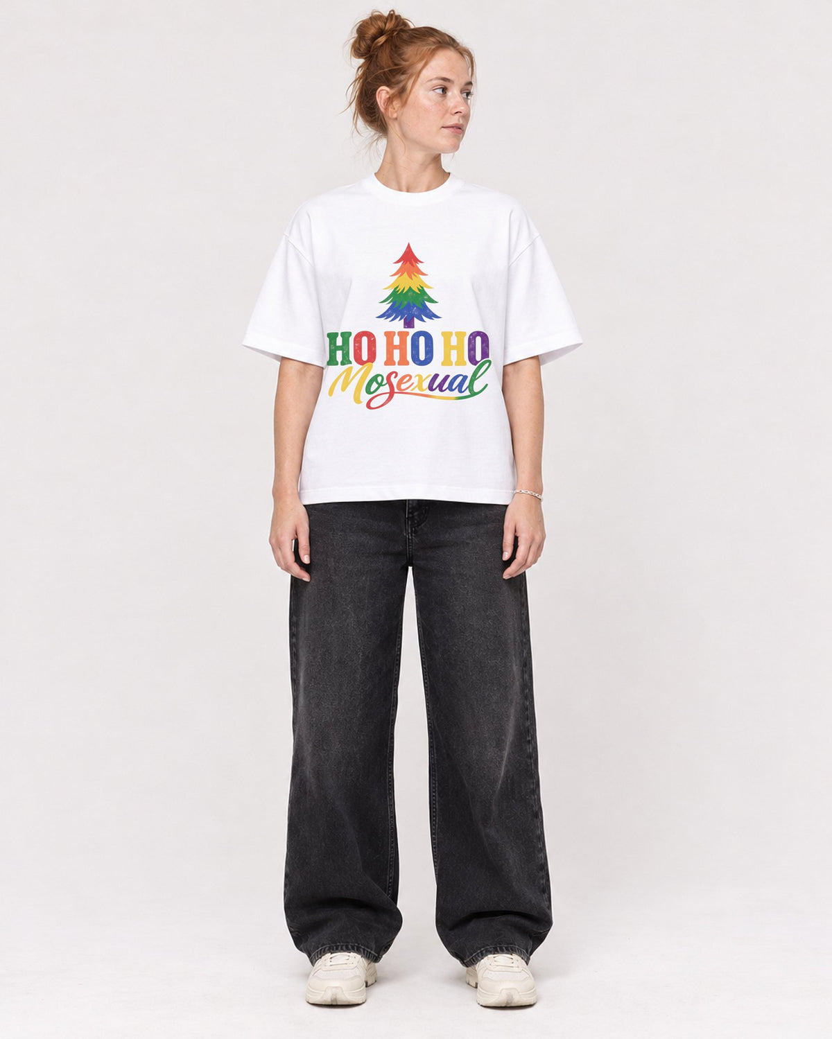 Mockup Boxy Heavyweight Tee White female full-body 28