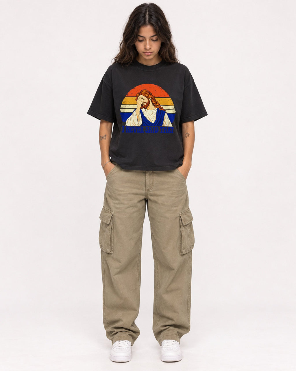 Mockup Boxy Heavyweight Tee Black female full-body 06