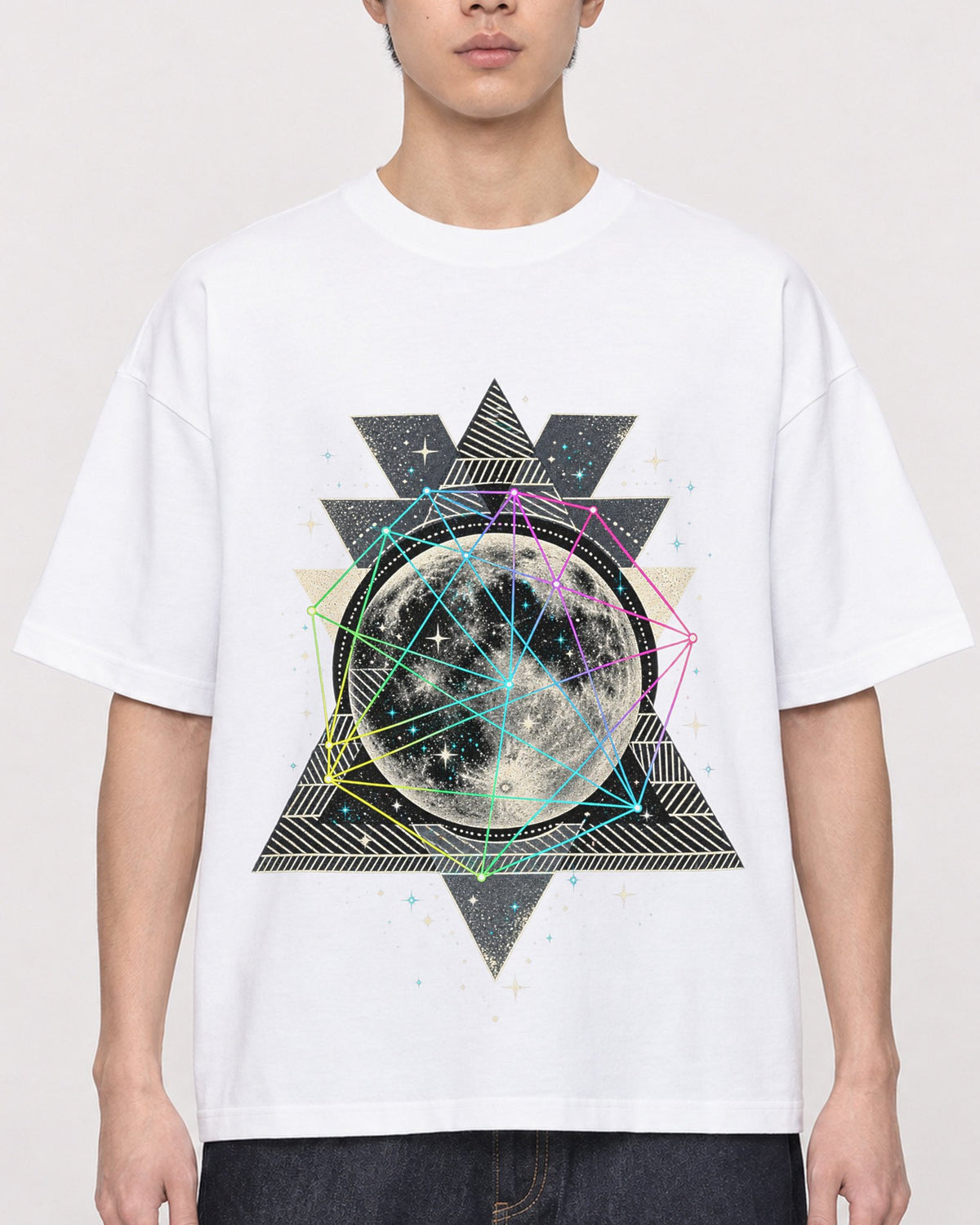 Mockup Boxy Heavyweight Tee White male close-up 01
