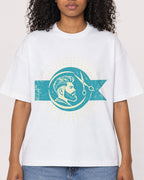 Mockup Boxy Heavyweight Tee White female close-up 05