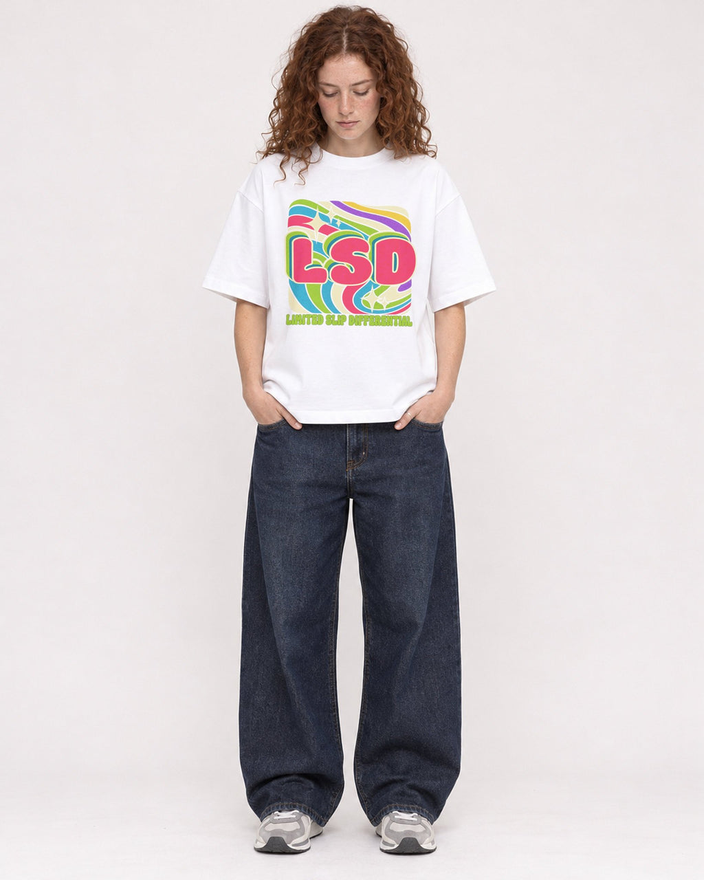 Mockup Boxy Heavyweight Tee White female full-body 09