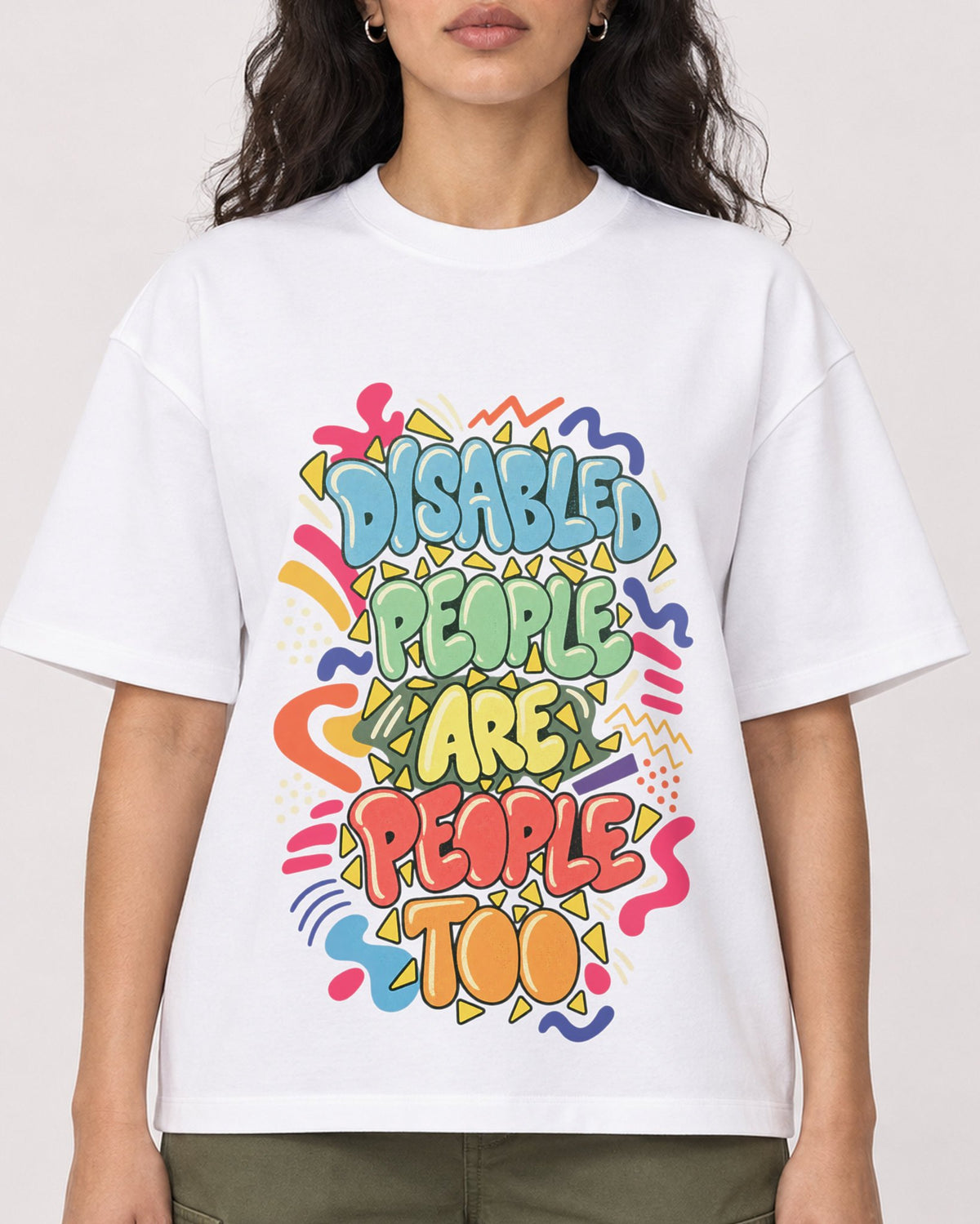 Mockup Boxy Heavyweight Tee White female close-up 07