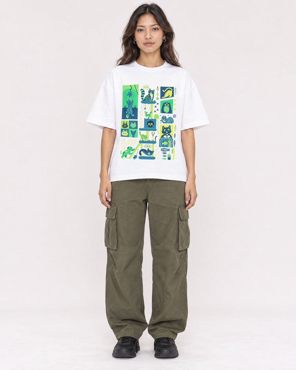 Mockup Boxy Heavyweight Tee White female full-body 02