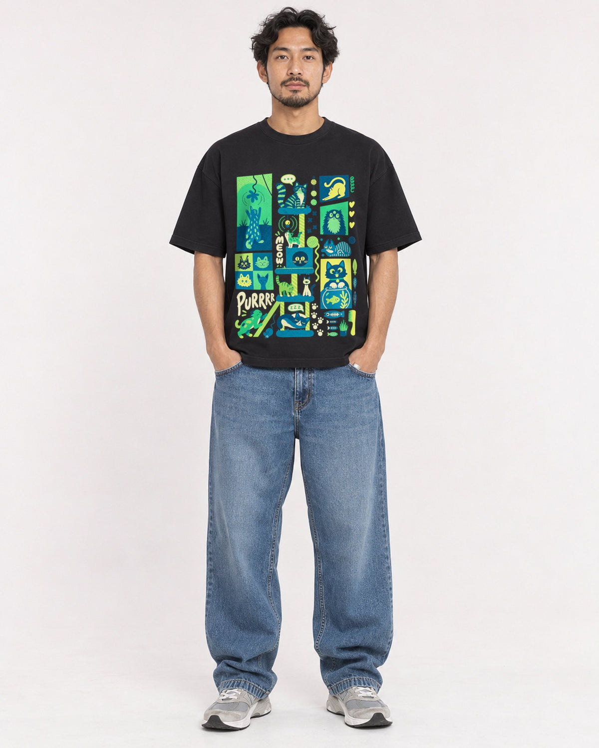 Mockup Boxy Heavyweight Tee Black male full-body 02
