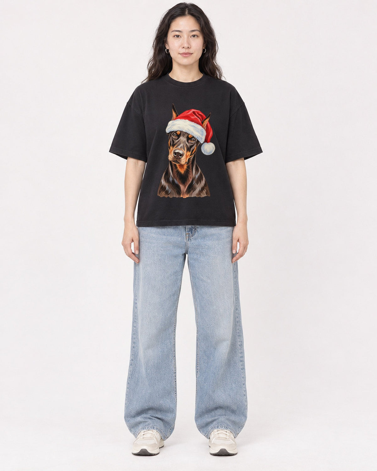 Mockup Boxy Heavyweight Tee Black female full-body 03