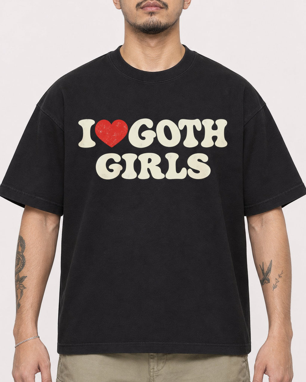 Mockup Boxy Heavyweight Tee Black male close-up 12