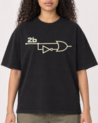 Mockup Boxy Heavyweight Tee Black female close-up 10