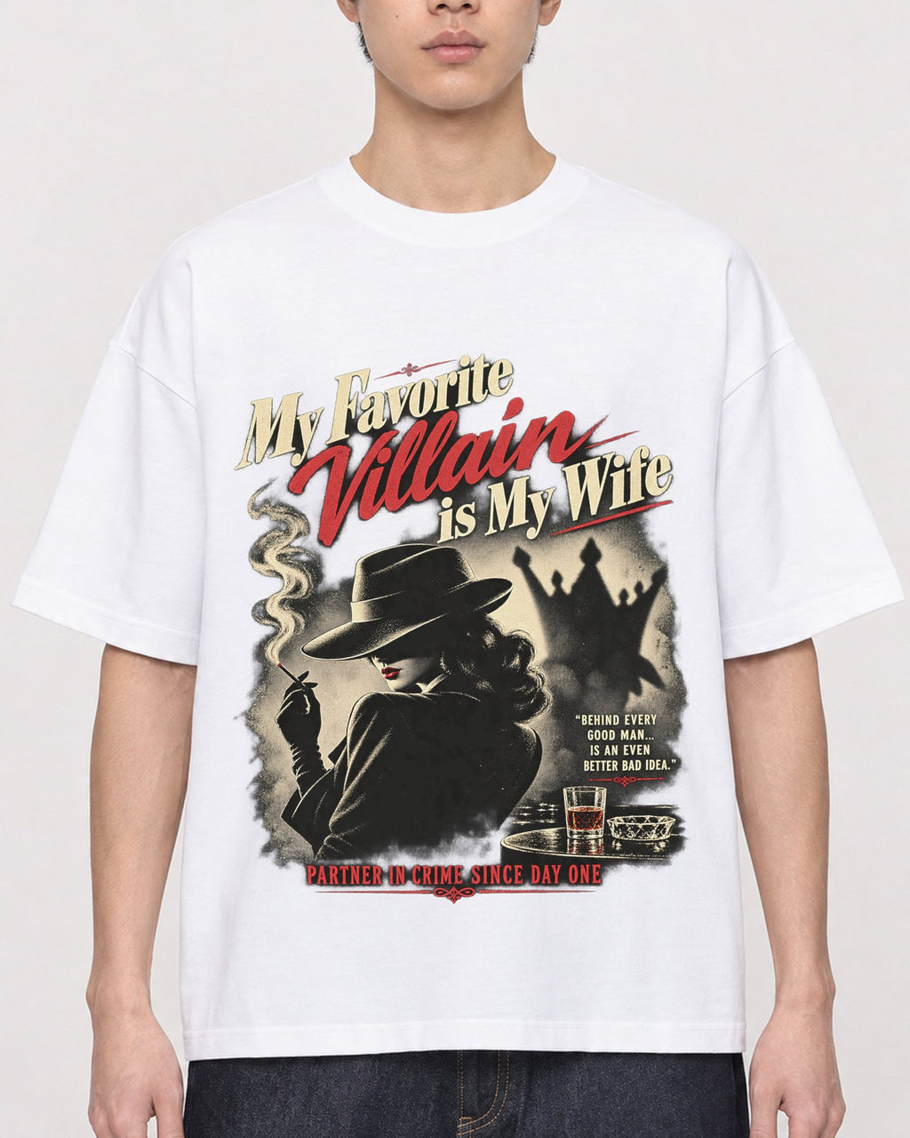 Mockup Boxy Heavyweight Tee White male close-up 01
