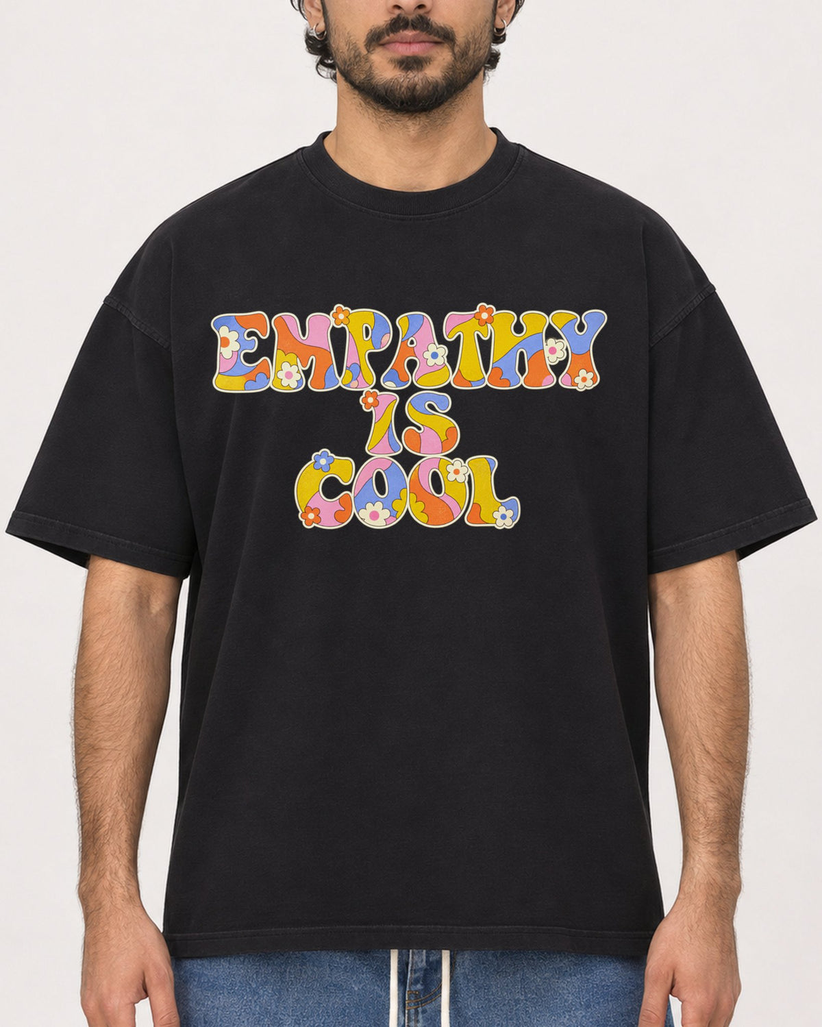 Mockup Boxy Heavyweight Tee Black male close-up 47