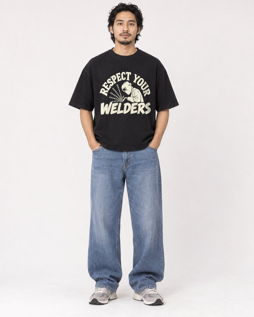Mockup Boxy Heavyweight Tee Black male full-body 22