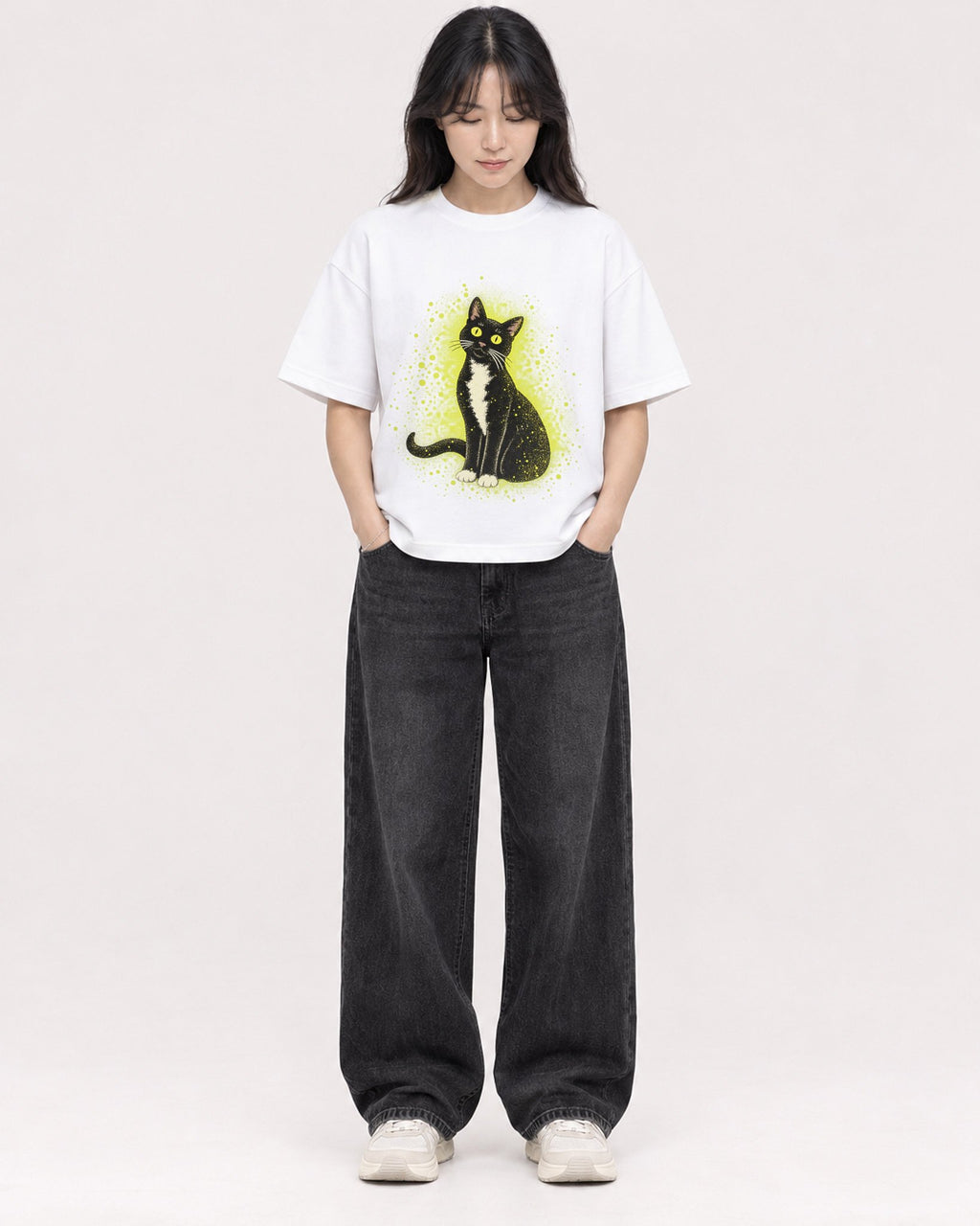 Mockup Boxy Heavyweight Tee White female full-body 13