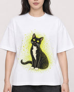 Mockup Boxy Heavyweight Tee White female close-up 13