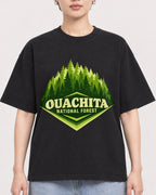 Mockup Boxy Heavyweight Tee Black female close-up 23