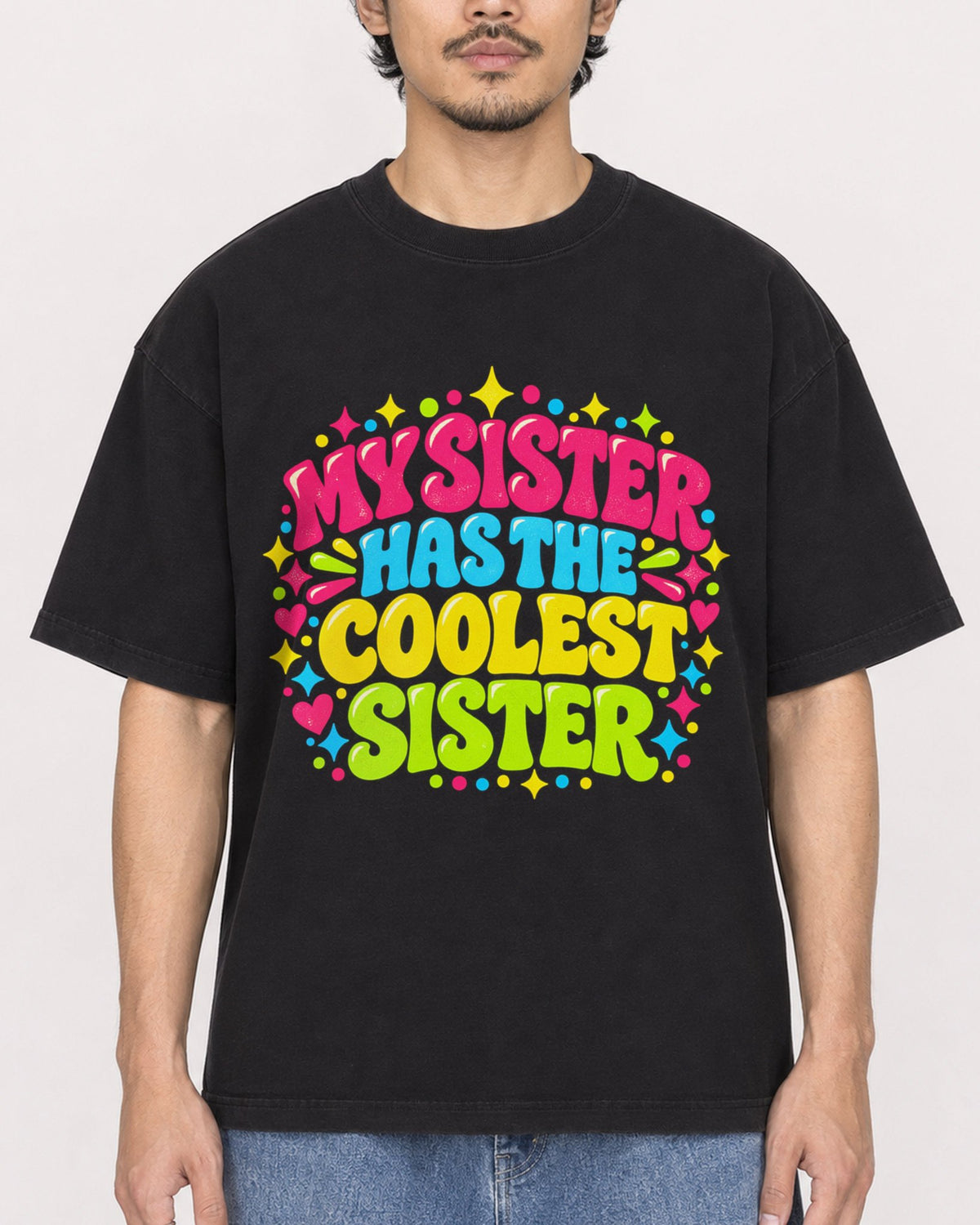 Mockup Boxy Heavyweight Tee Black male close-up 02