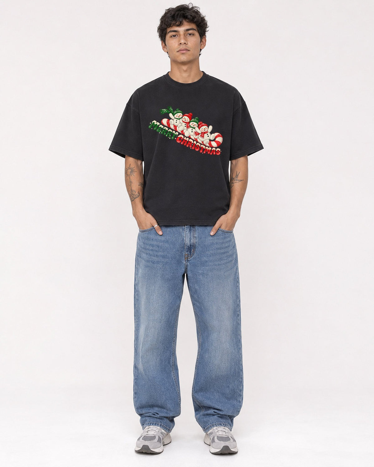 Mockup Boxy Heavyweight Tee Black male full-body 06
