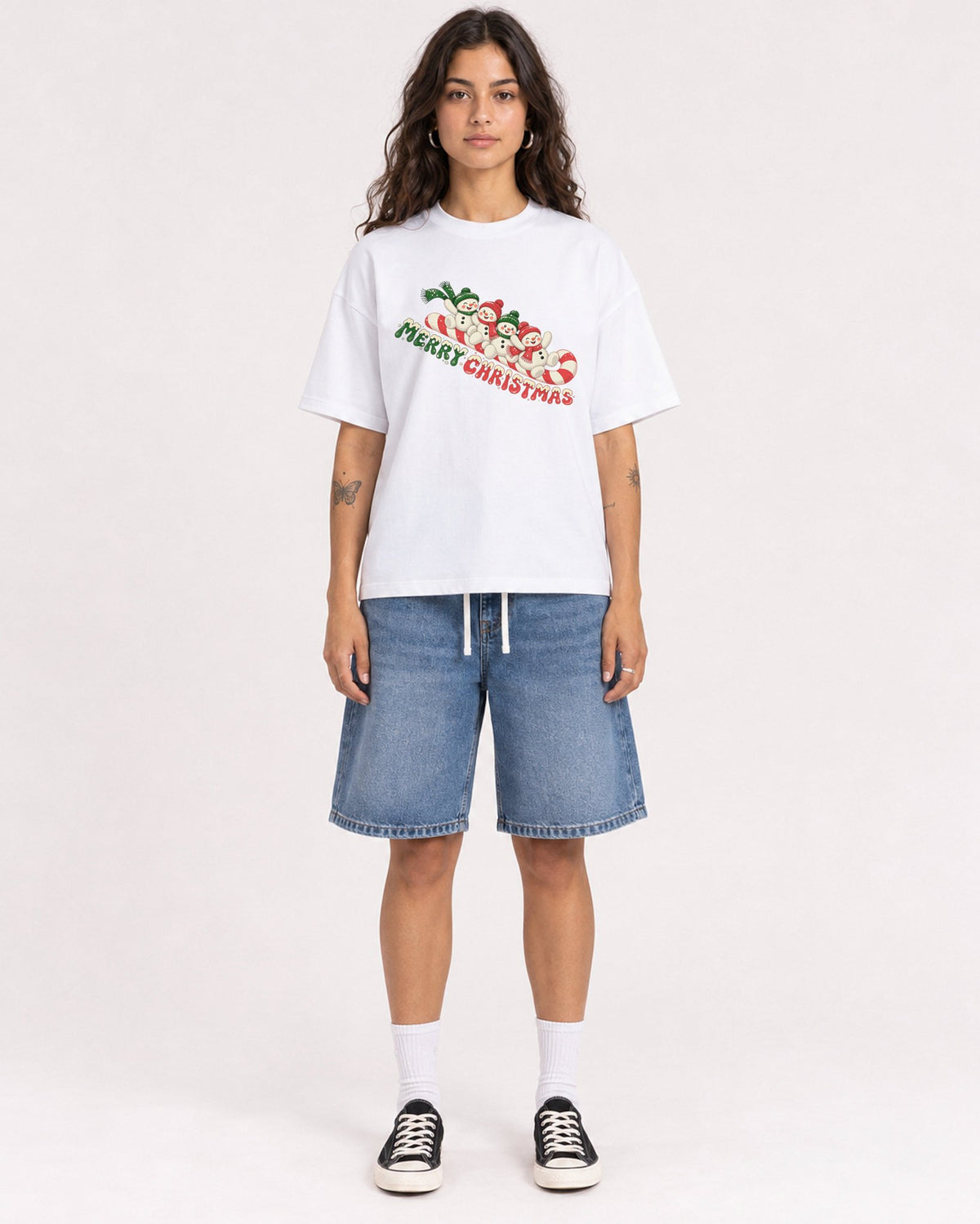 Mockup Boxy Heavyweight Tee White female full-body 06