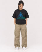 Mockup Boxy Heavyweight Tee Black female full-body 42