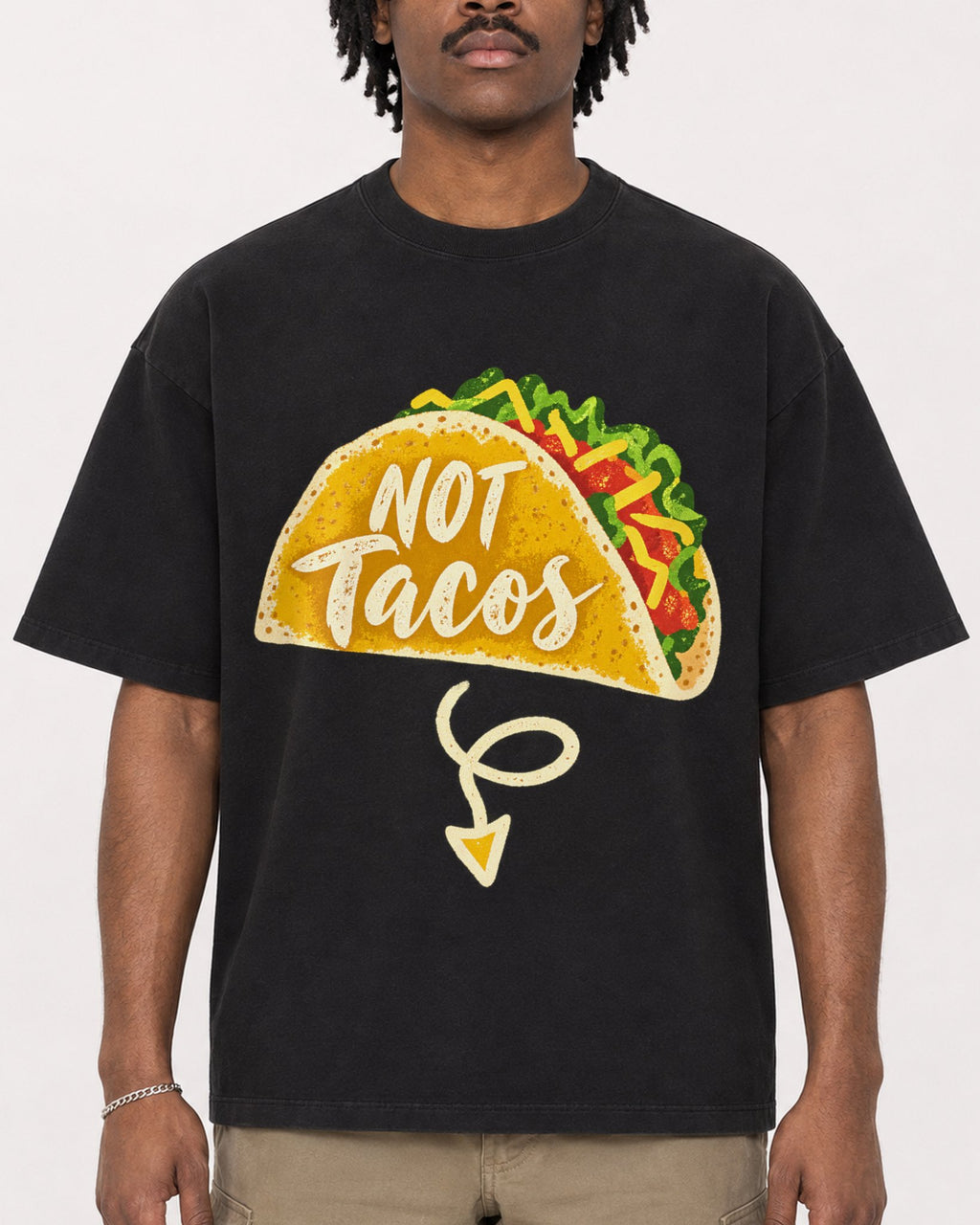 Mockup Boxy Heavyweight Tee Black male close-up 04