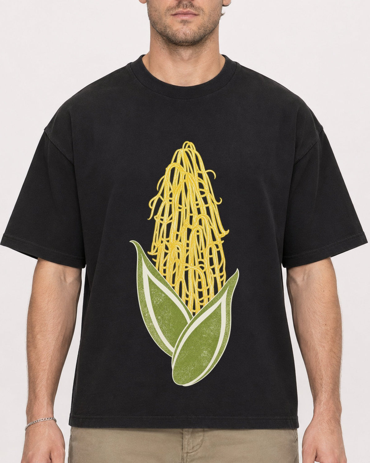 Mockup Boxy Heavyweight Tee Black male close-up 08