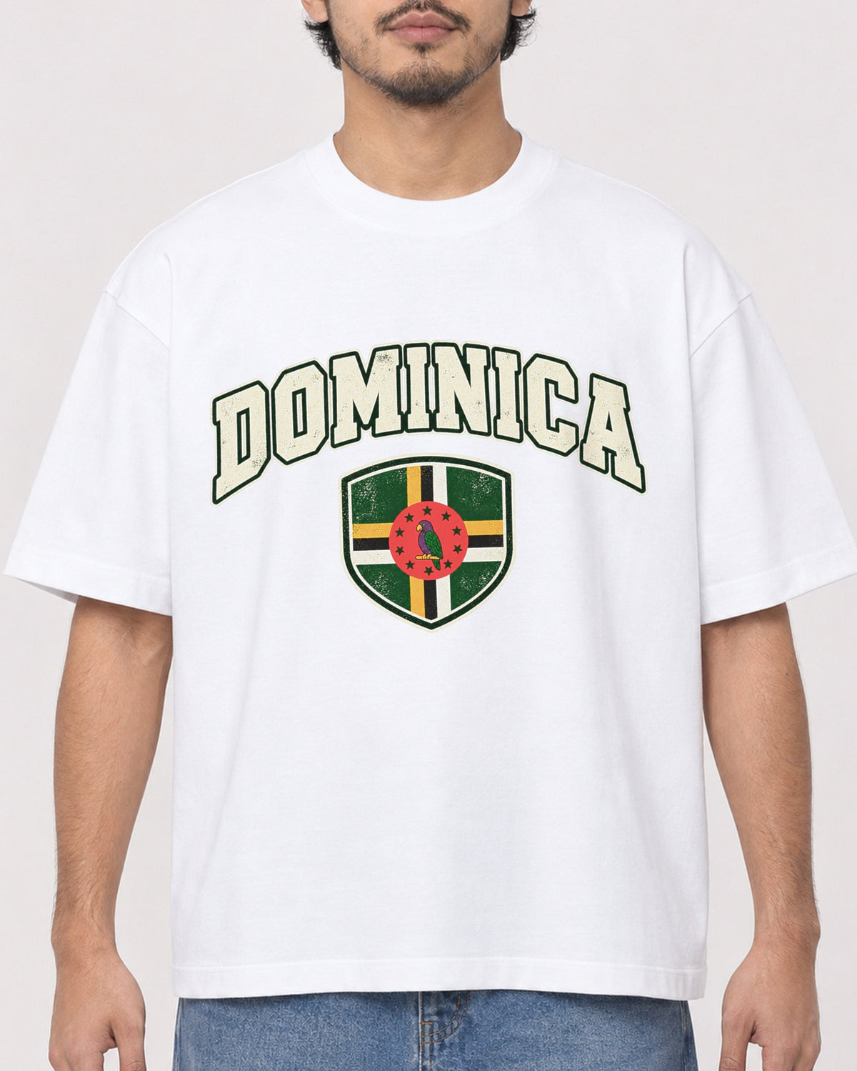 Mockup Boxy Heavyweight Tee White male close-up 02
