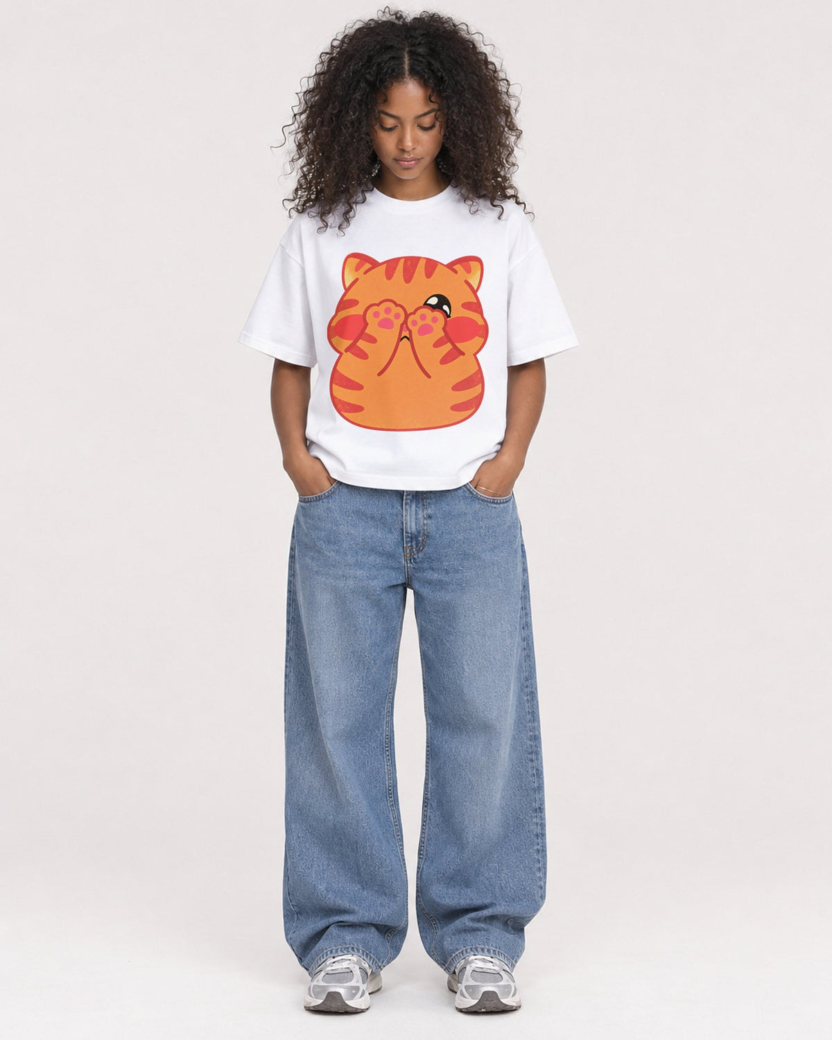 Mockup Boxy Heavyweight Tee White female full-body 05