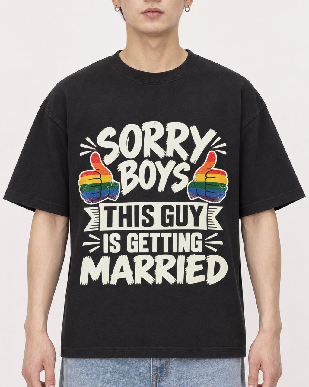 Mockup Boxy Heavyweight Tee Black male close-up 01